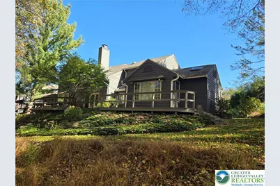 2834 Sheffield Drive, Emmaus Boro, PA 18049 - Photo 2