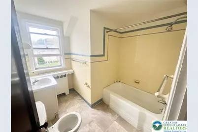 4100 William Penn Highway #Apt 2, Easton, PA 18045 - Photo 14