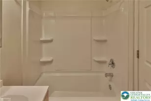 630 Pierce St, Bethlehem City, PA 18015 - Photo 26