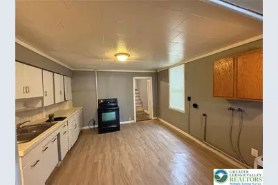 328 E Abbott Street, Lansford Boro, PA 18232 - Photo 8