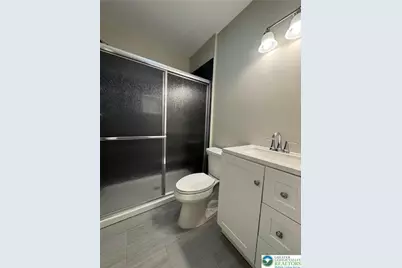 312 N 6th Street #2A, Allentown, PA 18102 - Photo 4