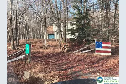7 Wintergreen Court, Penn Forrest, PA 18210 - Photo 1
