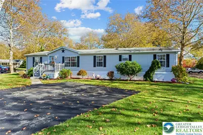 8 Cedar Court, Bath, PA 18014 - Photo 2