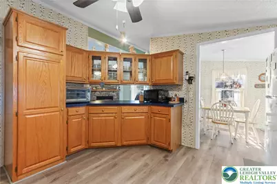 8 Cedar Court, Bath, PA 18014 - Photo 14