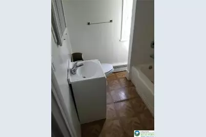 753 W Cedar Street, Allentown City, PA 18102 - Photo 2