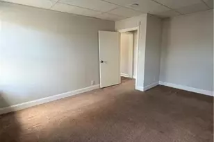 125 Front St, Roseto Boro, PA 18013 - Photo 16