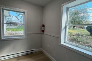 125 Front St, Roseto Boro, PA 18013 - Photo 16