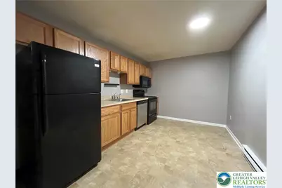 813 Cherokee Street #6, Fountain Hill Boro, PA 18015 - Photo 4