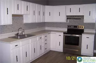 143 Pine St, Tamaqua Boro, PA 18252 - Photo 6