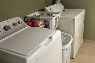 1042 W Allen St, Allentown City, PA 18102 - Photo 40