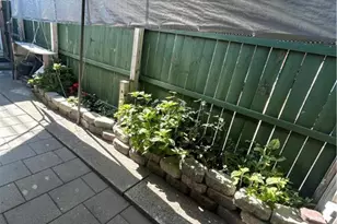 1042 W Allen St, Allentown City, PA 18102 - Photo 32