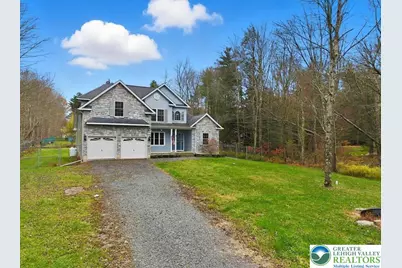 188 Greenwood, Tobyhanna Twp, PA 18610 - Photo 4