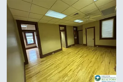 109 E Broad Street #1, Tamaqua, PA 18252 - Photo 2