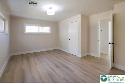 3606 McCloskey Avenue, Bethlehem City, PA 18015 - Photo 12