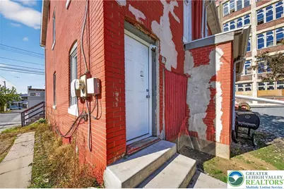 739 N Hazel Street, Allentown, PA 18102 - Photo 6