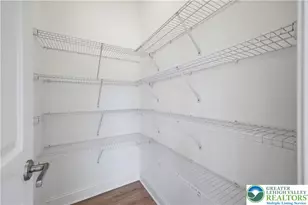 1510 Corkscrew Dr, Bushkill Twp, PA 18091 - Photo 6