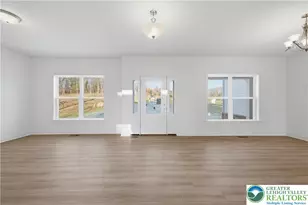 1510 Corkscrew Dr, Bushkill Twp, PA 18091 - Photo 4