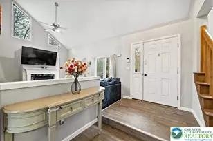 219 Mountain View Dr, Penn Forrest, PA 18229 - Photo 6