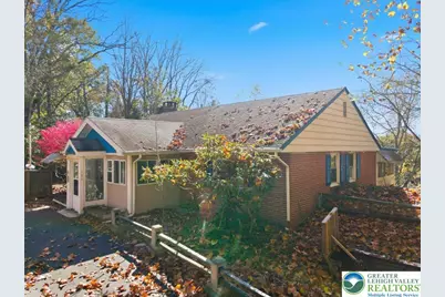 137 Berwick Heights Road, East Stroudsburg, PA 18301 - Photo 4