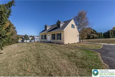 3271 W Scenic Drive, Moore Township, PA 18038 - Photo 28