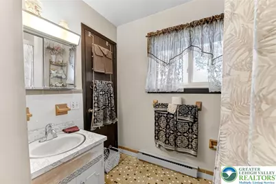 3941 Bruce Lane, Bethlehem Township, PA 18020 - Photo 14