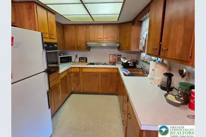 2312 Lafayette Avenue, Bethlehem City, PA 18017 - Photo 8