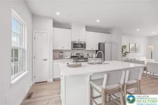 234 Ashton Ct, Catasauqua Boro, PA 18032 - Photo 12