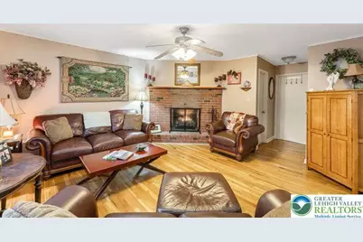 1249 Lexington Avenue, Coolbaugh Twp, PA 18346 - Photo 14