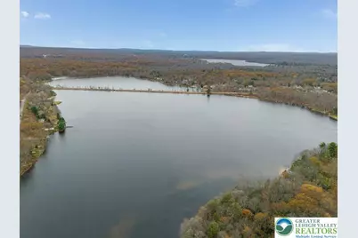 1249 Lexington Avenue, Coolbaugh Twp, PA 18346 - Photo 24