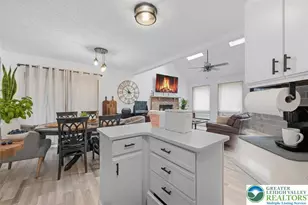 4758 Brentwood Dr, Tobyhanna Twp, PA 18466 - Photo 8