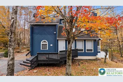 4758 Brentwood Drive, Tobyhanna Twp, PA 18466 - Photo 2