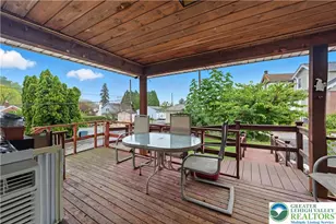 517 Lechauwecki Ave, Bethlehem City, PA 18015 - Photo 6
