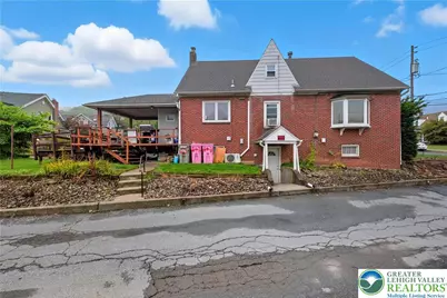517 Lechauwecki Avenue, Bethlehem City, PA 18015 - Photo 2