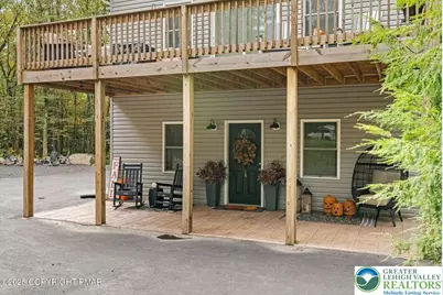 4 Redwood Drive, Penn Forrest, PA 18229 - Photo 8