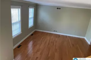 418 Wood St, Pen Argyl Boro, PA 18072 - Photo 8