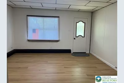 28 Main Street, Middleport Boro, PA 17953 - Photo 6