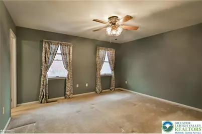 1110 Greenbriar Lane, North Whitehall Twp, PA 18059 - Photo 14