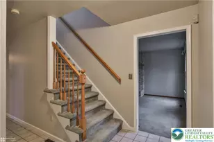 1110 Greenbriar Ln, North Whitehall Twp, PA 18059 - Photo 6