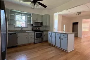 2243 W Walnut St, Allentown City, PA 18104 - Photo 4