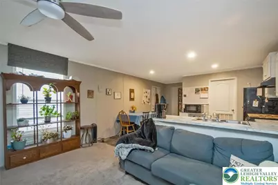 1041 Dogwood Street, North Whitehall Twp, PA 18059 - Photo 8
