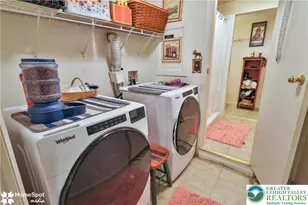 121 Woodcrest Cir, Allentown City, PA 18103 - Photo 52