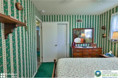 121 Woodcrest Circle, Allentown City, PA 18103 - Photo 38