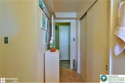 121 Woodcrest Circle, Allentown City, PA 18103 - Photo 26