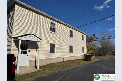 409 Warner Drive, Chestnuthill Twp, PA 18353 - Photo 2