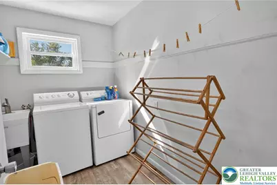 58 E Lafayette Place, Wilkes Barre, PA 18702 - Photo 40