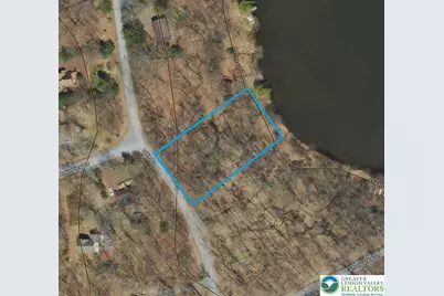 2747 Lake Drive, Pocono Twp, PA 18332 - Photo 4