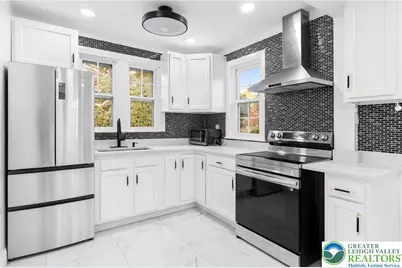 1439 Seidersville Road, Bethlehem City, PA 18015 - Photo 8