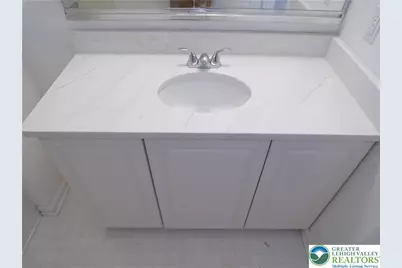 7721 S Cross Creek Circle, Upper Macungie Township, PA 18031 - Photo 16