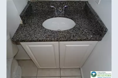 7721 S Cross Creek Circle, Upper Macungie Township, PA 18031 - Photo 4