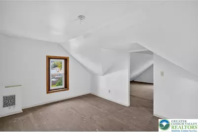 1106 Broadway, Fountain Hill Boro, PA 18015 - Photo 16